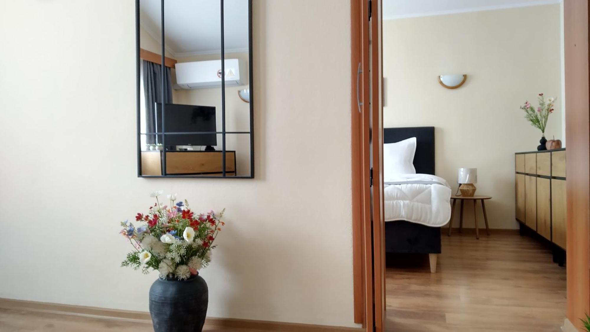 Victoria Family Hotel Balchik Exterior photo