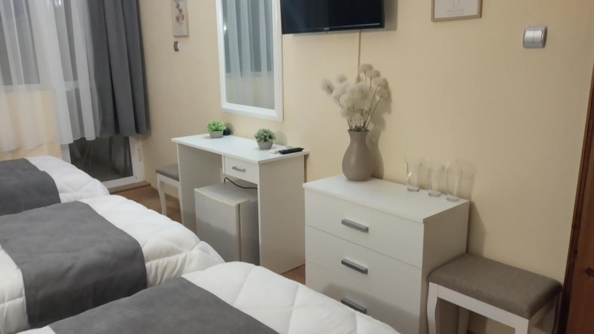 Victoria Family Hotel Balchik Exterior photo